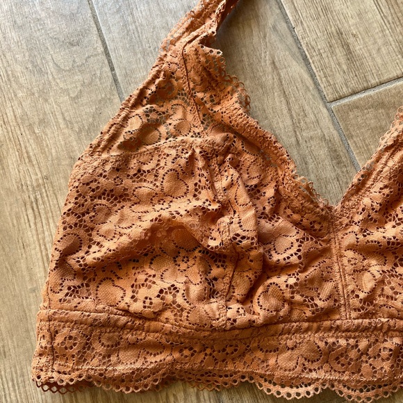 AERIE orange floral lace halter top bralette - Picture 3 of 7